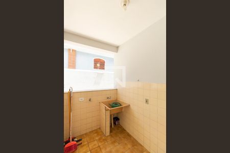 Casa à venda com 210m², 4 quartos e 2 vagasÁrea de Serviço