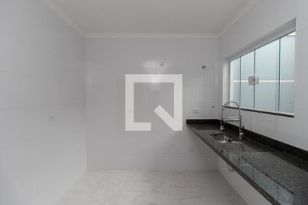 Casa à venda com 94m², 3 quartos e 2 vagas Casa à venda com 94m², 3 quartos e 2 vagasCozinha