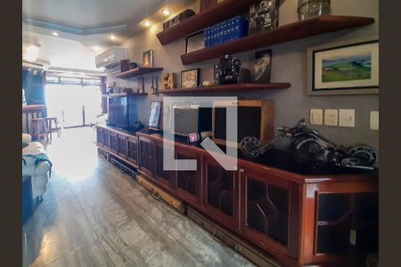 Apartamento à venda com 336m², 5 quartos e 5 vagasQuarto 5