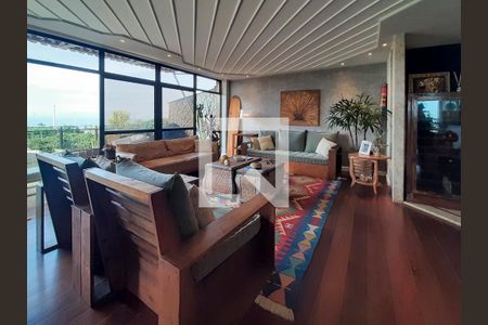 Apartamento à venda com 336m², 5 quartos e 5 vagasSala