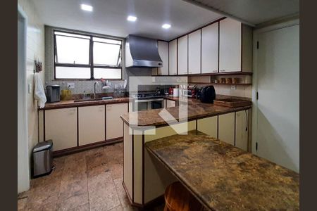 Apartamento à venda com 336m², 5 quartos e 5 vagasCozinha