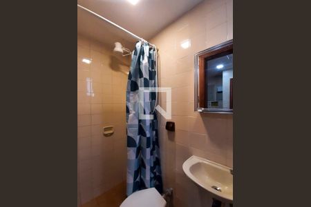 Apartamento à venda com 336m², 5 quartos e 5 vagasBanheiro de serviço