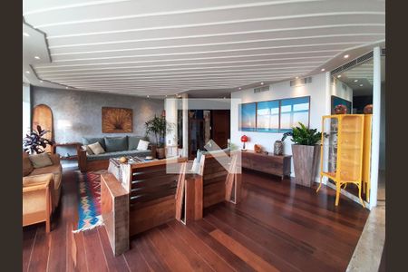 Apartamento à venda com 336m², 5 quartos e 5 vagasSala