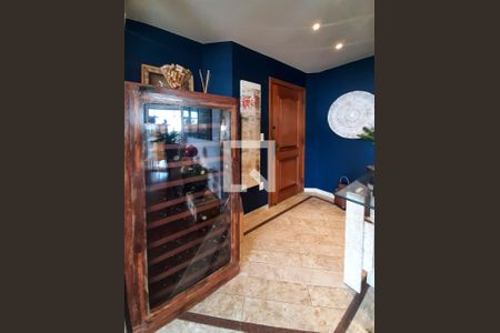 Apartamento à venda com 336m², 5 quartos e 5 vagasEntrada