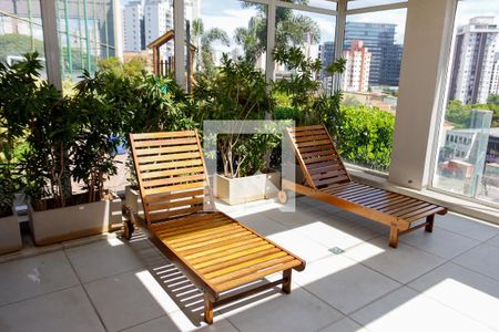 Apartamento à venda com 60m², 2 quartos e 1 vagaÁrea comum - Piscina