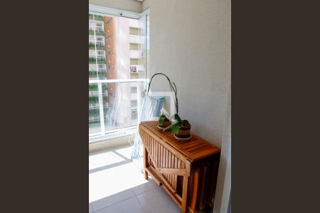 Apartamento à venda com 60m², 2 quartos e 1 vagaSacada