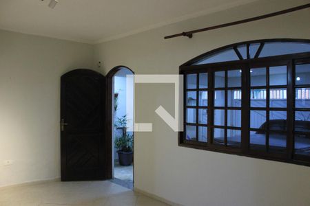 Sala de casa para alugar com 3 quartos, 182m² em Vila Barros, Guarulhos