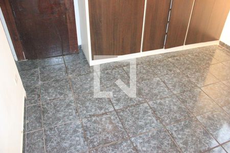 Casa para alugar com 182m², 3 quartos e 2 vagasQuarto 3