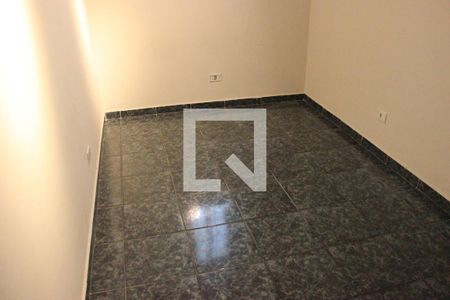 Casa para alugar com 182m², 3 quartos e 2 vagasQuarto 2
