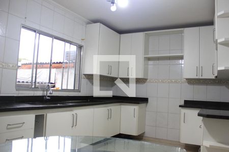 Casa para alugar com 182m², 3 quartos e 2 vagasCozinha