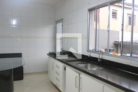 Casa para alugar com 182m², 3 quartos e 2 vagasCozinha