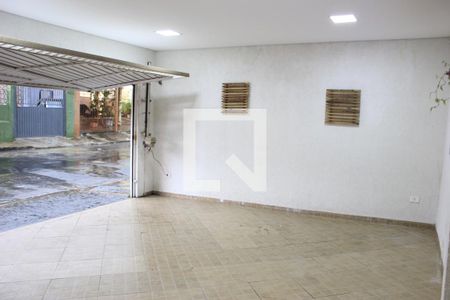 Casa para alugar com 182m², 3 quartos e 2 vagasÁrea comum