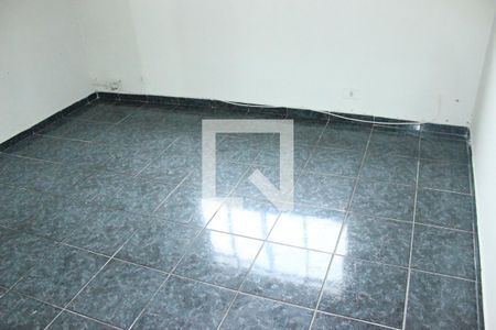 Casa para alugar com 182m², 3 quartos e 2 vagasSala 2, piso superior.