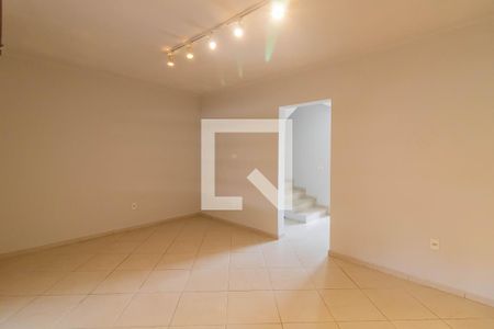 Sala de casa para alugar com 4 quartos, 182m² em Vila Barros, Guarulhos