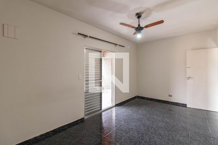 Suíte de casa para alugar com 4 quartos, 182m² em Vila Barros, Guarulhos