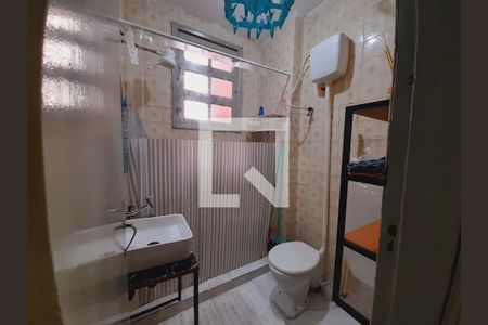 Banheiro de kitnet/studio para alugar com 1 quarto, 18m² em Centro, Rio de Janeiro