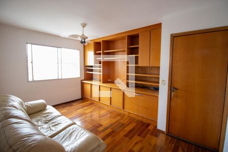Sala de apartamento à venda com 2 quartos, 56m² em Jardim Itapemirim, São Paulo