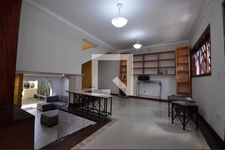Sala/Ante Sala de casa à venda com 4 quartos, 280m² em Vila Mazzei, São Paulo