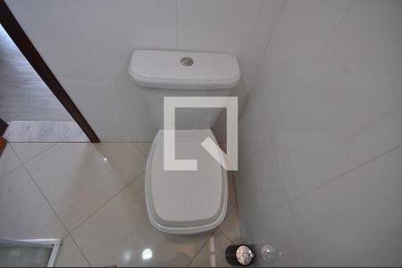 Banheiro da Suíte 2 de casa à venda com 4 quartos, 280m² em Vila Mazzei, São Paulo