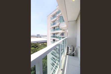 Apartamento para alugar com 77m², 2 quartos e 1 vaga Apartamento para alugar com 77m², 2 quartos e 1 vagaVaranda da suíte