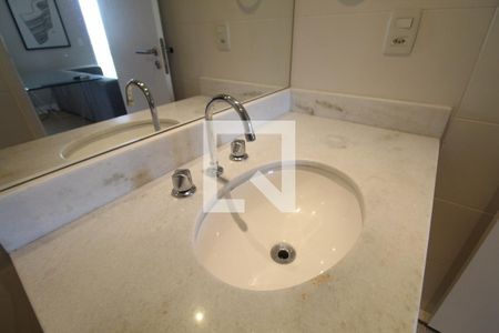 Apartamento para alugar com 77m², 2 quartos e 1 vaga Apartamento para alugar com 77m², 2 quartos e 1 vagaBanheiro Social