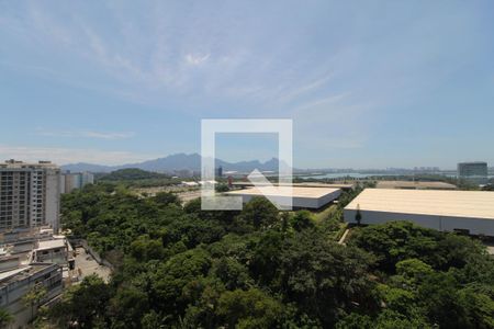 Apartamento para alugar com 77m², 2 quartos e 1 vaga Apartamento para alugar com 77m², 2 quartos e 1 vagaVaranda da suíte