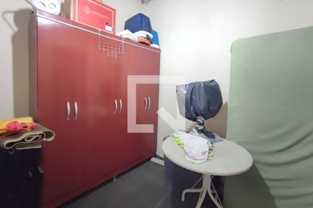 Casa à venda com 180m², 4 quartos e 2 vagasEdícula - Quarto