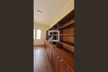 Casa à venda com 1411m², 10 quartos e 13 vagasQuarto 4 / Chapelaria