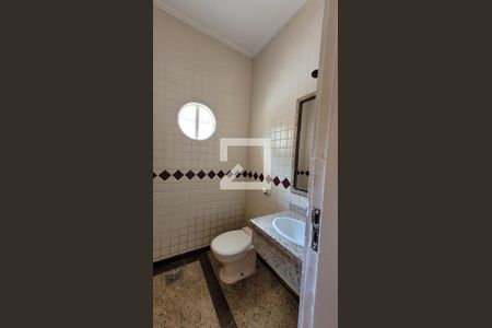 Casa à venda com 1411m², 10 quartos e 13 vagasBanheiro 3