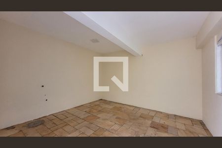 Casa à venda com 1411m², 10 quartos e 13 vagasQuarto 8