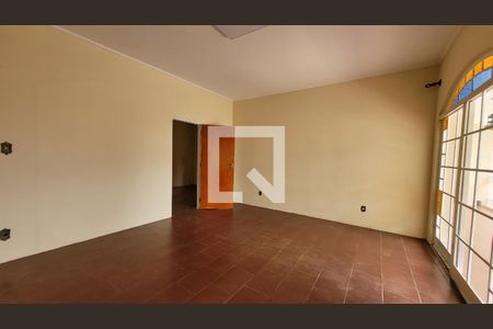 Casa à venda com 1411m², 10 quartos e 13 vagasQuarto 5