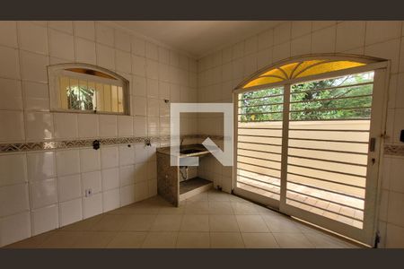 Casa à venda com 1411m², 10 quartos e 13 vagasÁrea de Serviço