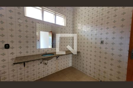 Casa à venda com 1411m², 10 quartos e 13 vagasBanheiro da Suíte