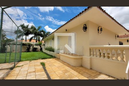 Casa à venda com 1411m², 10 quartos e 13 vagasQuintal
