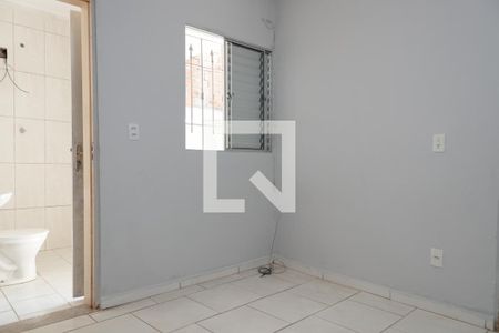 Quarto de kitnet/studio para alugar com 1 quarto, 28m² em Jardim Virginia Bianca, São Paulo