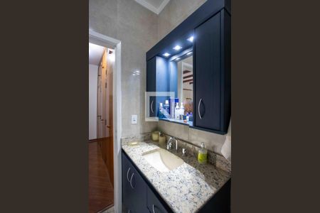 Casa à venda com 205m², 4 quartos e 2 vagasBanheiro da Suíte 2