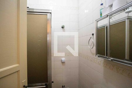 Casa à venda com 205m², 4 quartos e 2 vagasBanheiro de serviço