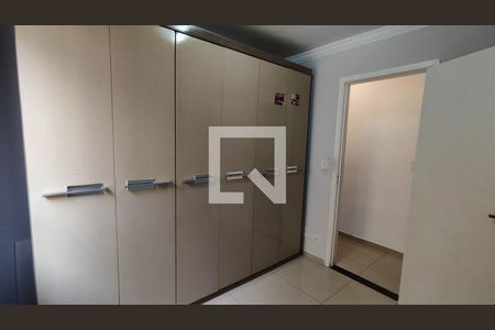 Quarto 1 de casa de condomínio para alugar com 2 quartos, 120m² em Vila das Nacoes, Ferraz de Vasconcelos