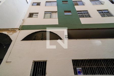 Apartamento para alugar com 67m², 2 quartos e 1 vaga Apartamento para alugar com 67m², 2 quartos e 1 vagaFachada