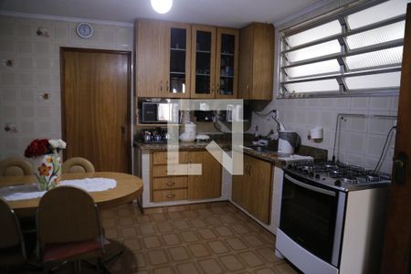 Casa para alugar com 130m², 3 quartos e 2 vagasCozinha