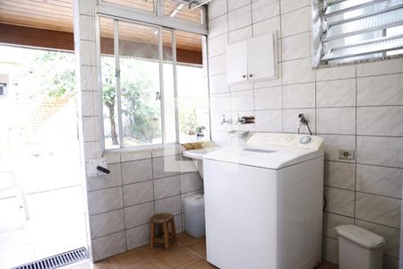 Casa para alugar com 130m², 3 quartos e 2 vagasÁrea de Serviço