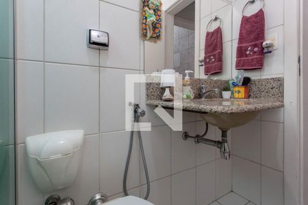 Banheiro Social de apartamento à venda com 3 quartos, 85m² em  Paquetá, Belo Horizonte