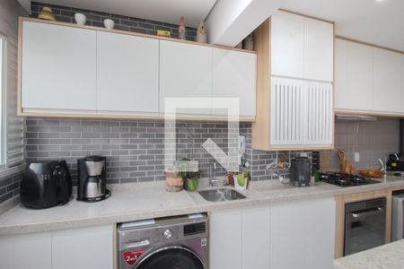 Apartamento à venda com 62m², 2 quartos e 1 vagaCozinha e Área de Serviço