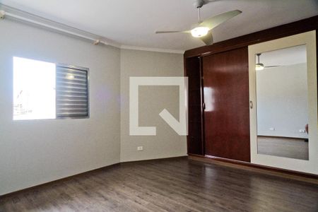 Quarto 1 de casa para alugar com 2 quartos, 120m² em Jaraguá, São Paulo