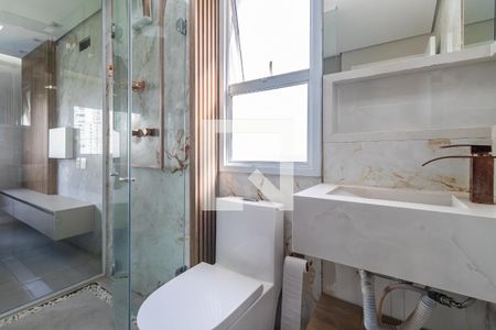 Apartamento à venda com 69m², 2 quartos e 2 vagasBanheiro da Suíte 2