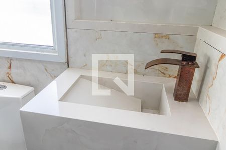 Apartamento à venda com 69m², 2 quartos e 2 vagasBanheiro da Suíte 2