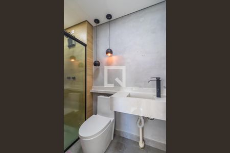 Banheiro da Suíte 1 de apartamento à venda com 2 quartos, 69m² em Alphaville Empresarial, Barueri