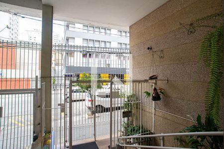 Apartamento à venda com 60m², 1 quarto e 1 vaga Apartamento à venda com 60m², 1 quarto e 1 vagaÁrea comum - Entrada do edifício
