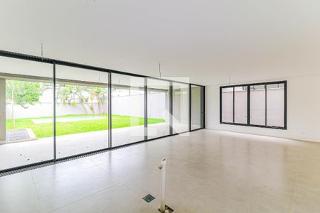 Casa de condomínio à venda com 845m², 4 quartos e 6 vagasCozinha