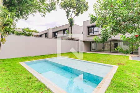 Casa de condomínio à venda com 845m², 4 quartos e 6 vagasPiscina